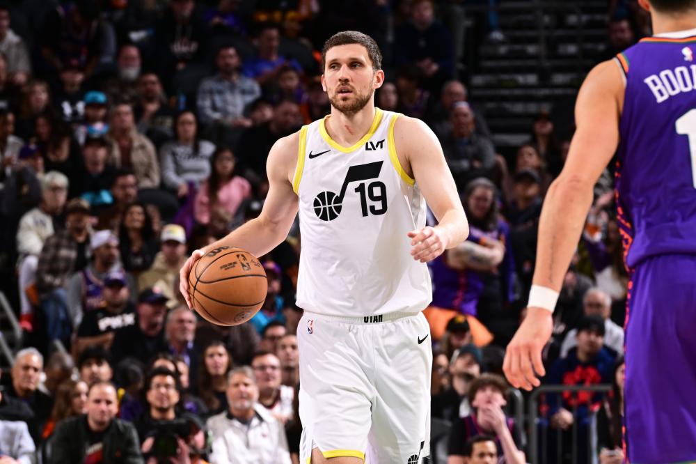 也展现出良 也展现出良