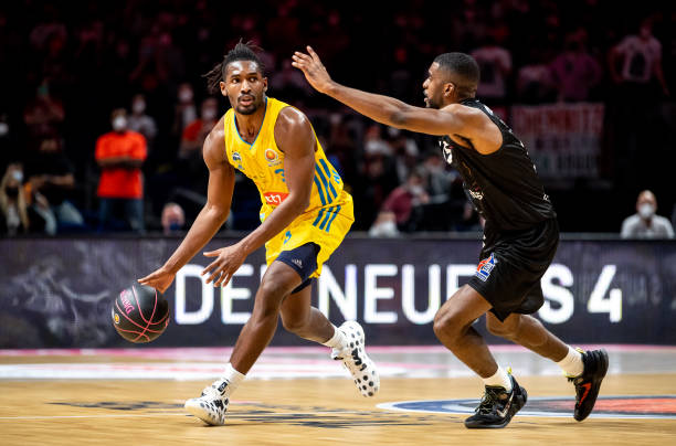 对球员长远 对球员长远