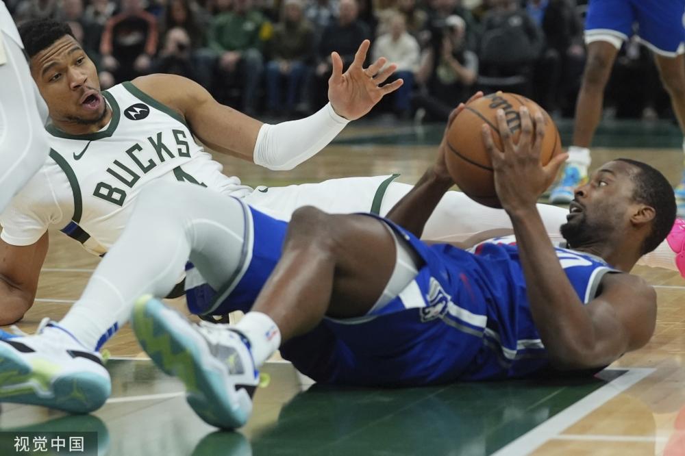 队制造麻烦 队制造麻烦